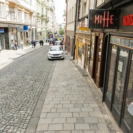 Mitte In *