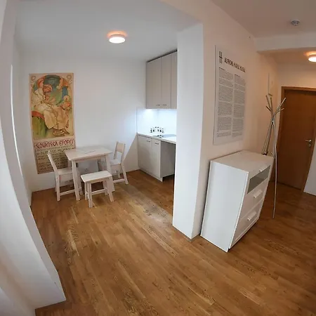 Mitte In Apartmán